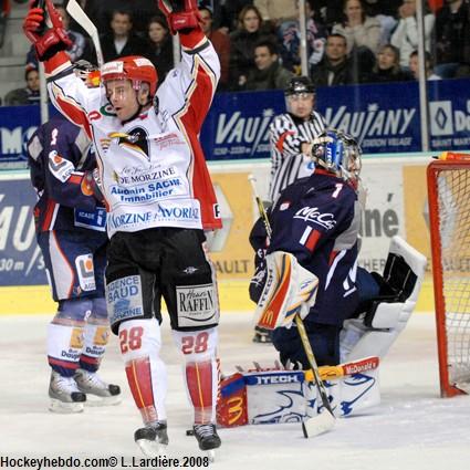 Grenoble  5 - 2 Morzine-Avoriaz