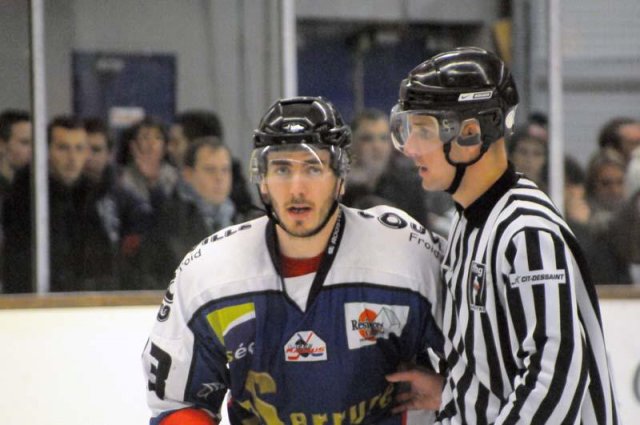 Photo hockey match Caen  - Briançon  le 29/12/2012