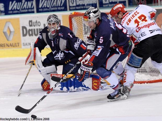 Grenoble  5 - 2 Morzine-Avoriaz