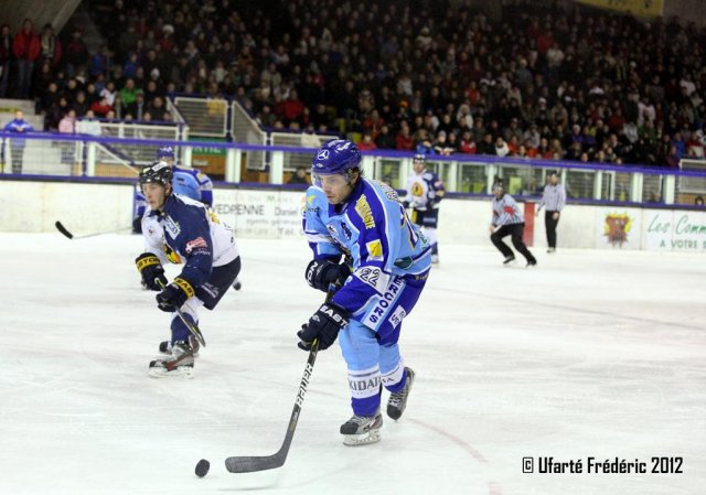 Photo hockey match Villard-de-Lans - Chamonix  le 29/12/2012