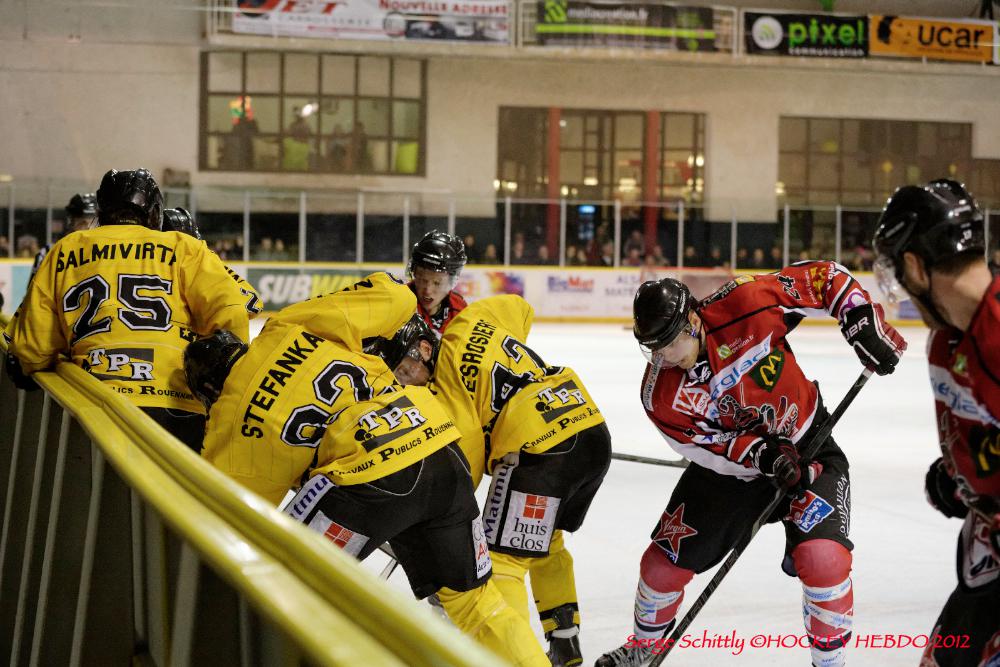 Mulhouse 4 - 6 Rouen
