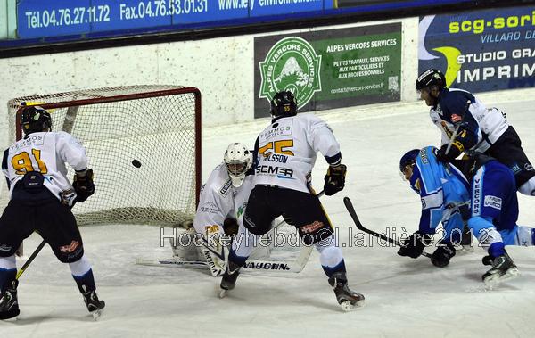 Villard-de-Lans 4 - 5 Chamonix 