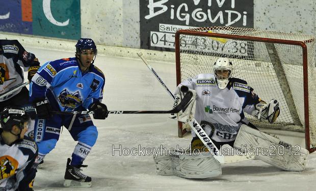 Villard-de-Lans 4 - 5 Chamonix 
