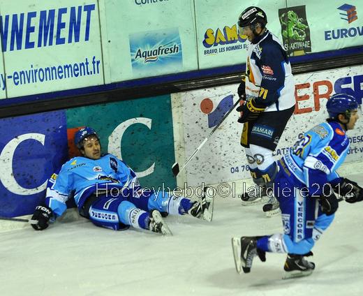 Villard-de-Lans 4 - 5 Chamonix 