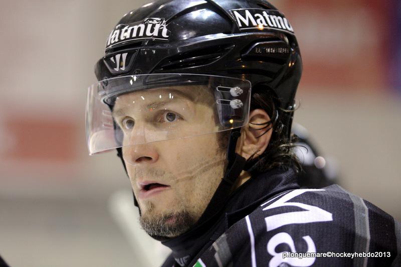 Rouen 2 - 5 Angers 