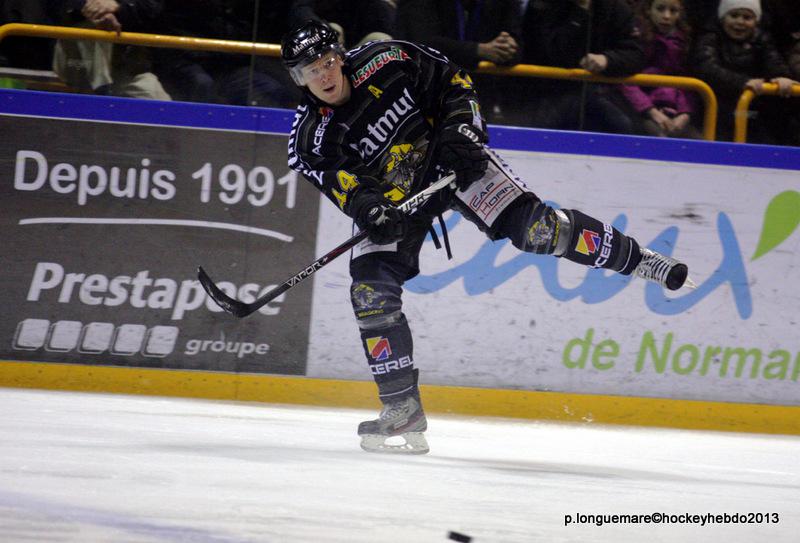 Rouen 2 - 5 Angers 