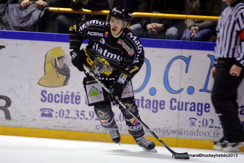 Rouen 2 - 5 Angers 