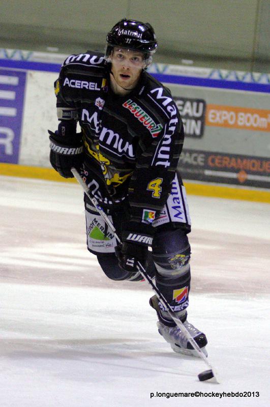 Rouen 2 - 5 Angers 