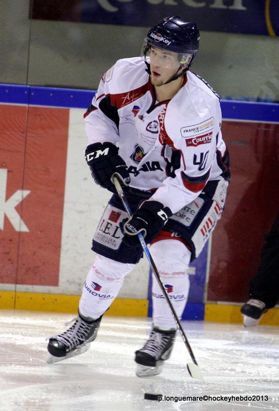 Rouen 2 - 5 Angers 