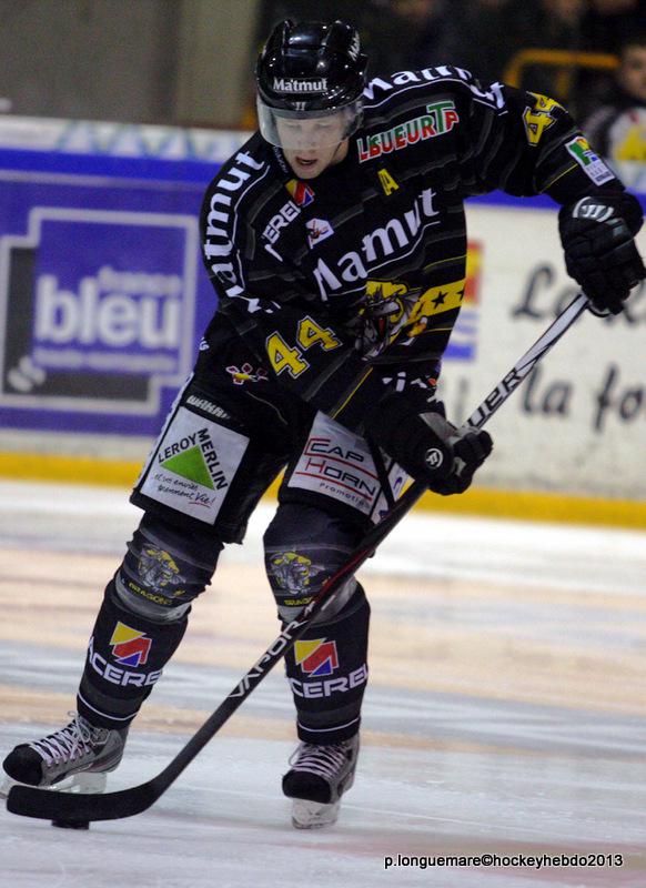 Rouen 2 - 5 Angers 