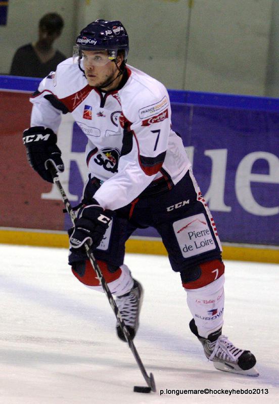 Rouen 2 - 5 Angers 