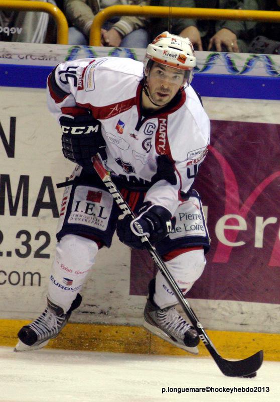 Rouen 2 - 5 Angers 