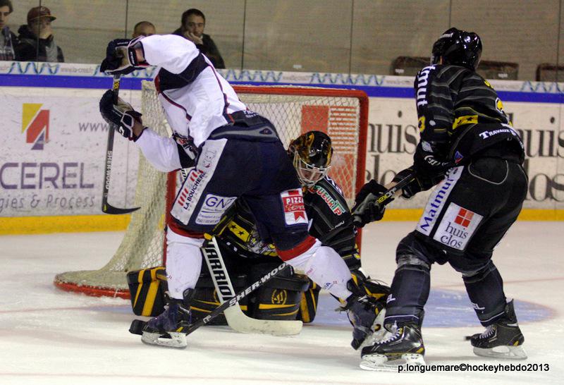 Rouen 2 - 5 Angers 