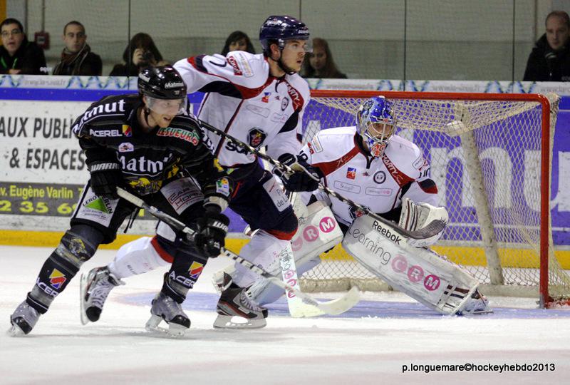 Rouen 2 - 5 Angers 