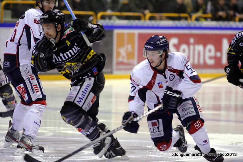 Rouen 2 - 5 Angers 