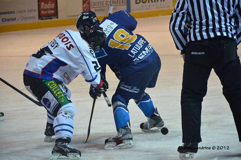 Chamonix  9 - 2 Caen 