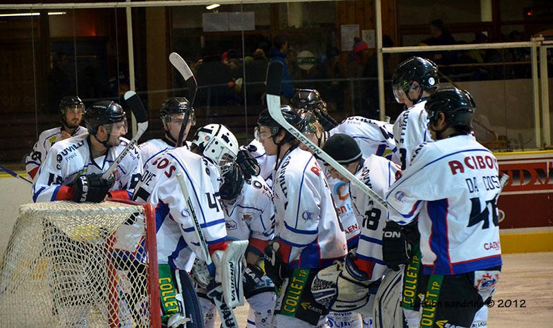 Chamonix  9 - 2 Caen 
