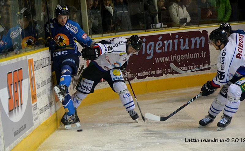 Chamonix  9 - 2 Caen 