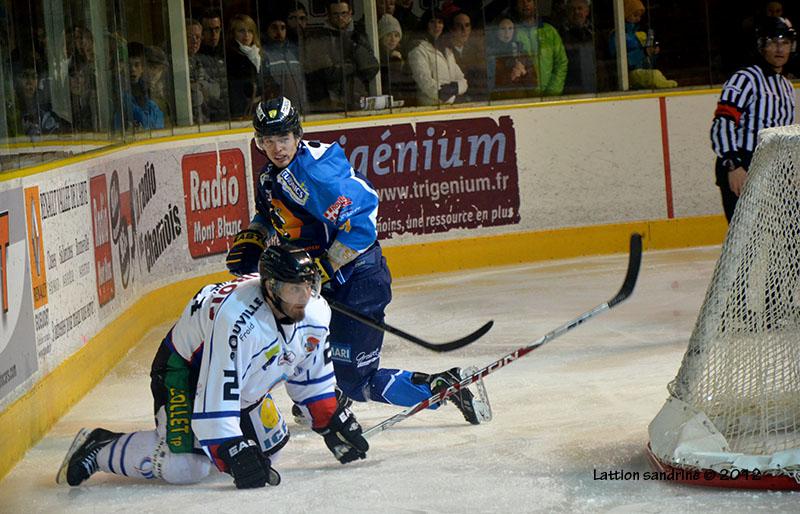 Chamonix  9 - 2 Caen 