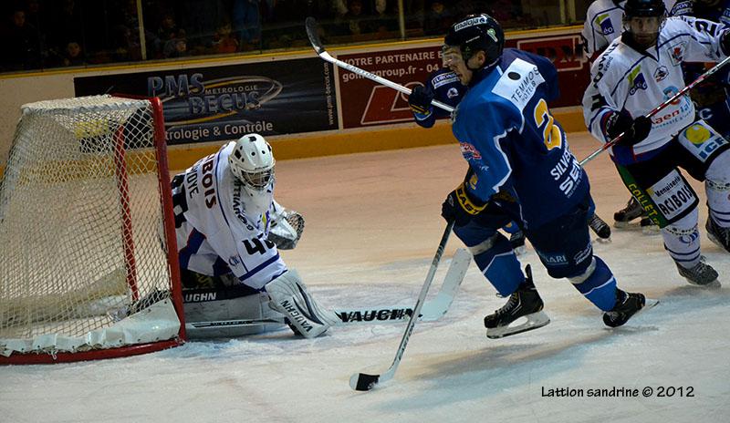 Chamonix  9 - 2 Caen 