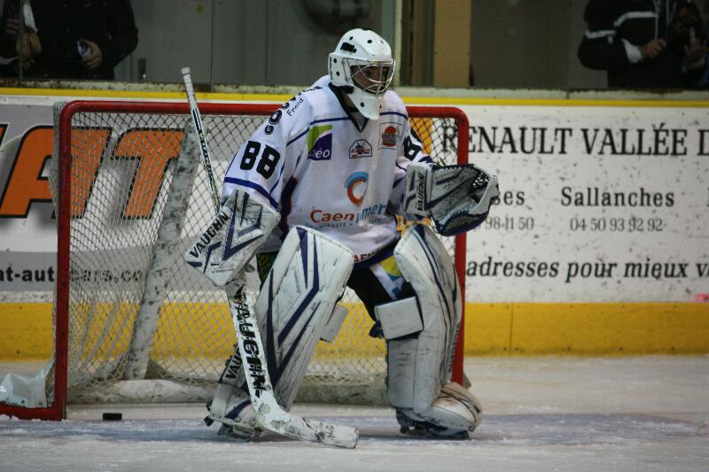 Chamonix  9 - 2 Caen 