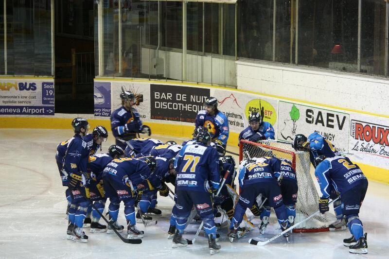 Chamonix  9 - 2 Caen 
