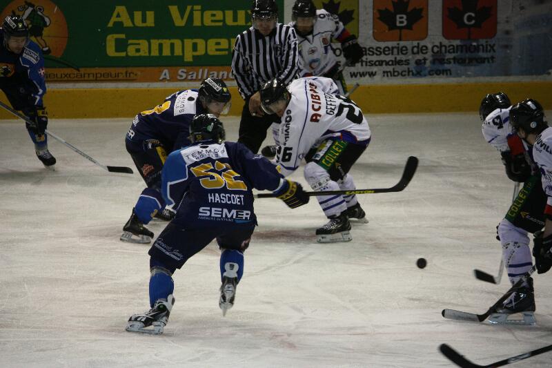 Chamonix  9 - 2 Caen 