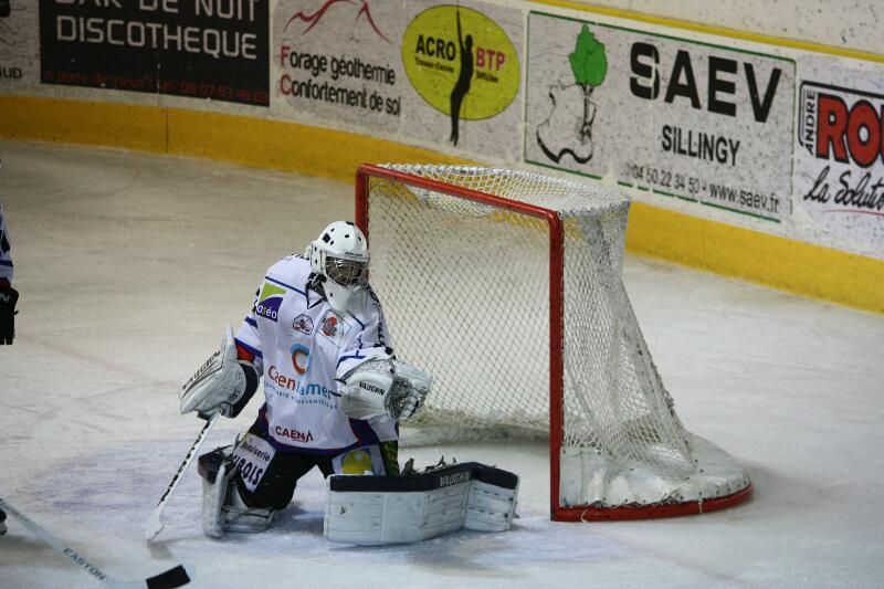 Chamonix  9 - 2 Caen 