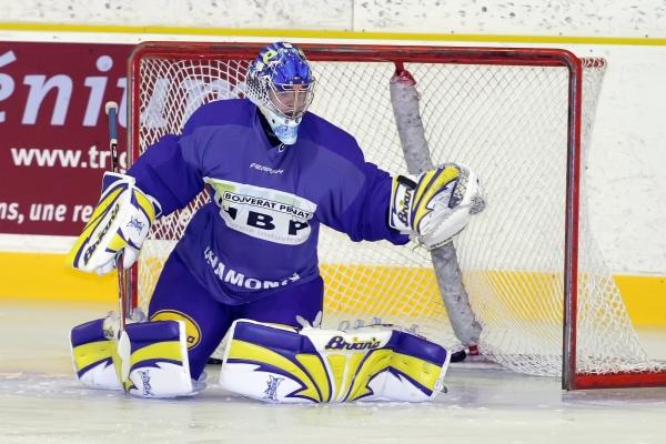 Chamonix  1 - 8 Epinal 