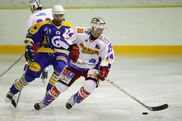 Chamonix  1 - 8 Epinal 