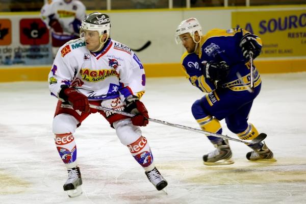 Chamonix  1 - 8 Epinal 
