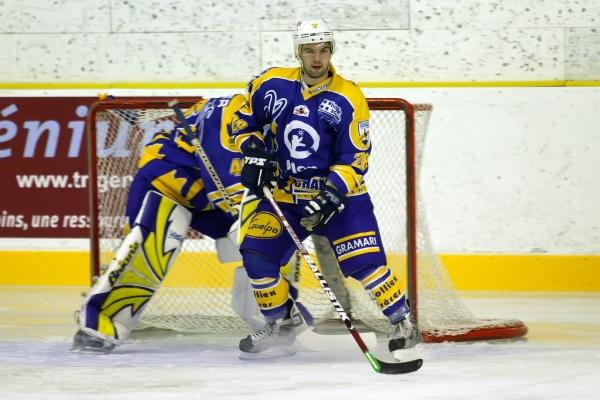 Chamonix  1 - 8 Epinal 