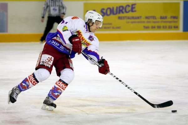 Chamonix  1 - 8 Epinal 