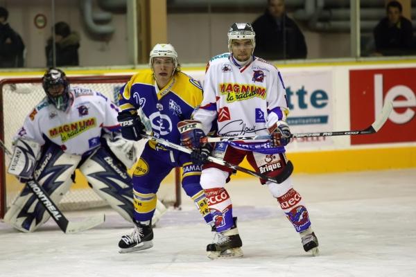 Chamonix  1 - 8 Epinal 