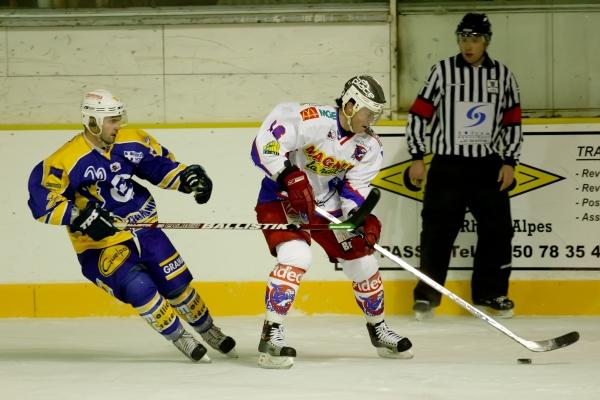 Chamonix  1 - 8 Epinal 