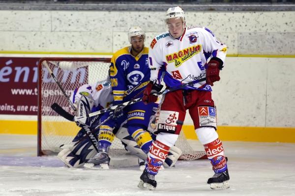 Chamonix  1 - 8 Epinal 