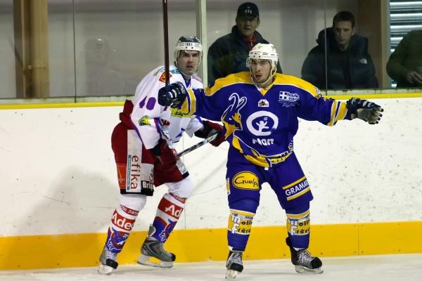 Chamonix  1 - 8 Epinal 