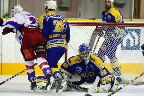 Chamonix  1 - 8 Epinal 