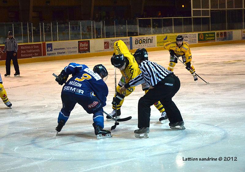 Chamonix  0 - 4 Rouen