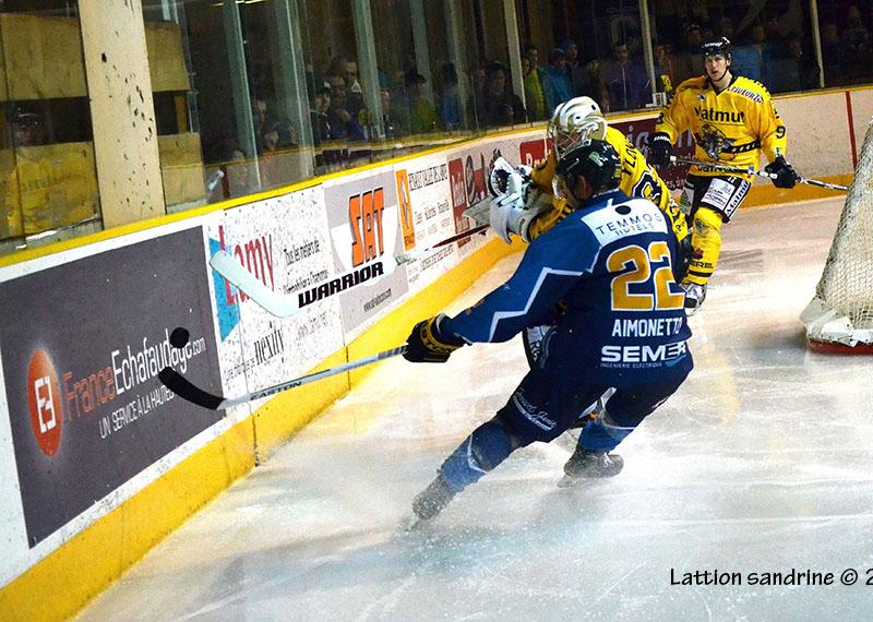 Chamonix  0 - 4 Rouen