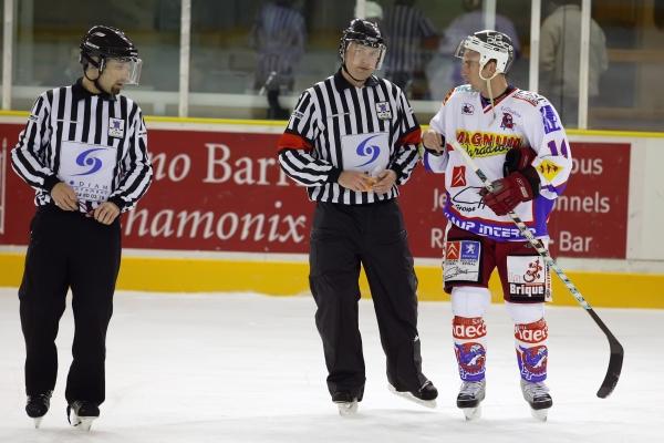 Chamonix  1 - 8 Epinal 