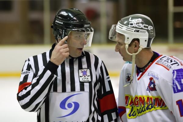 Chamonix  1 - 8 Epinal 
