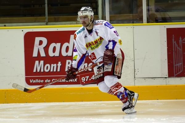 Chamonix  1 - 8 Epinal 