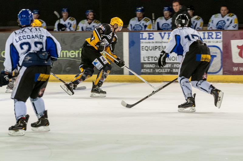 Strasbourg II 6 - 2 Compiègne