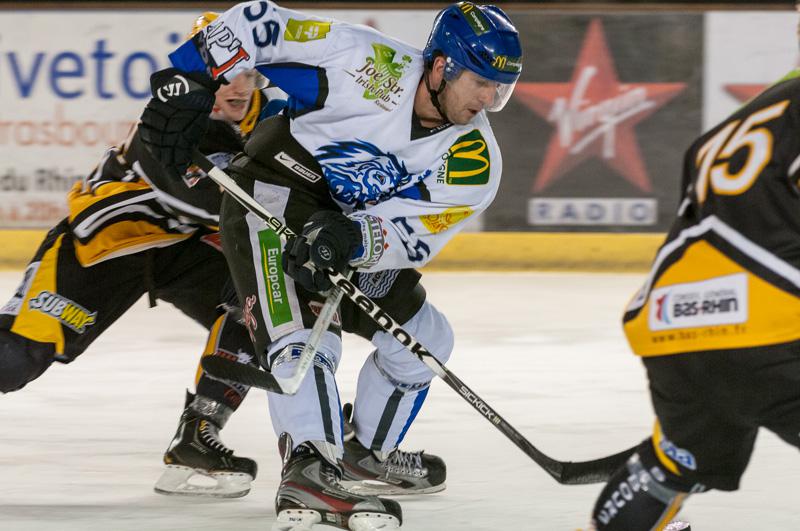 Strasbourg II 6 - 2 Compiègne
