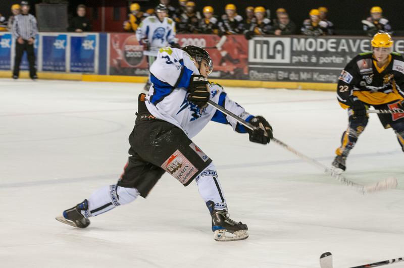 Strasbourg II 6 - 2 Compiègne