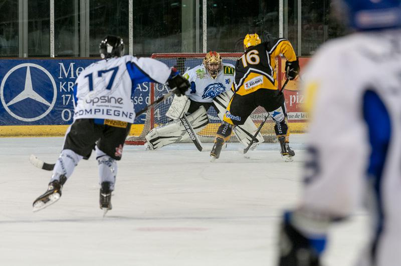 Strasbourg II 6 - 2 Compiègne