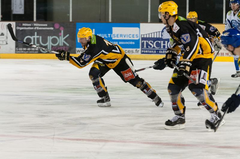 Strasbourg II 6 - 2 Compiègne