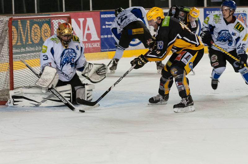 Strasbourg II 6 - 2 Compiègne