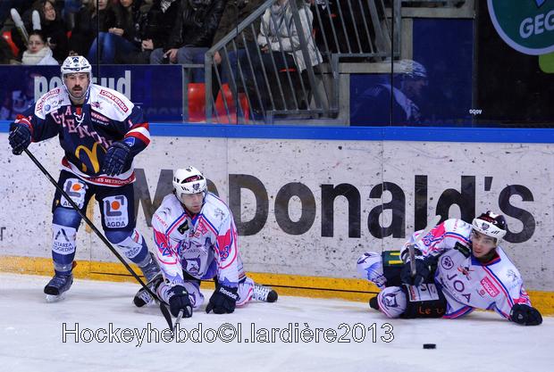 Grenoble  5 - 2 Epinal 